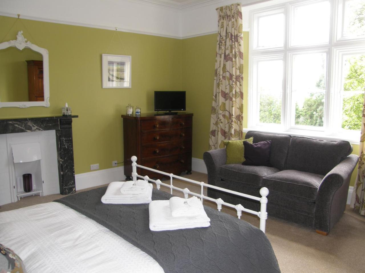 The Old Vicarage B & B 巴恩斯特珀尔 外观 照片